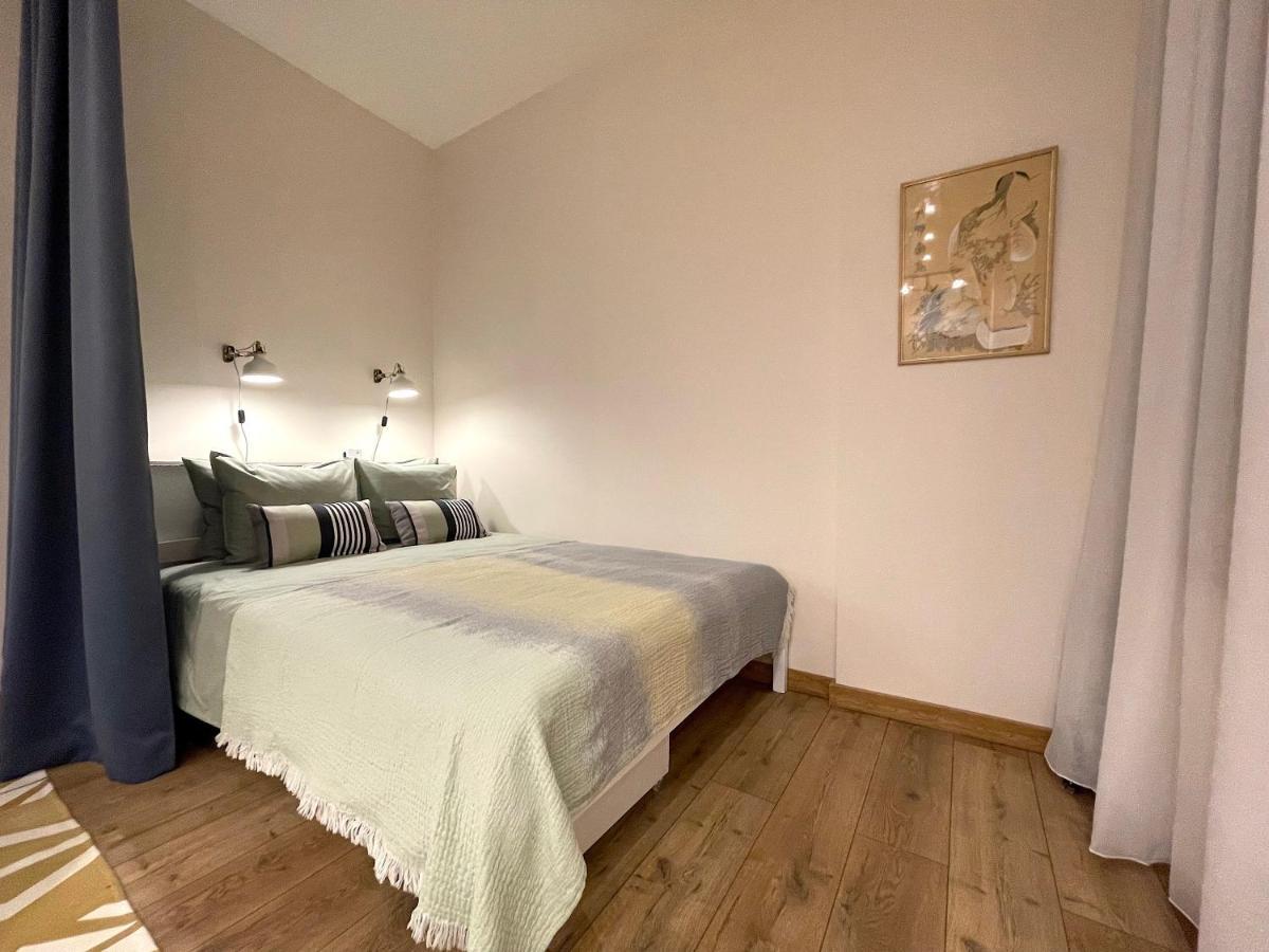 Cozy Home Jekaba Apartment, Old Town, Self Check-In Riga Esterno foto