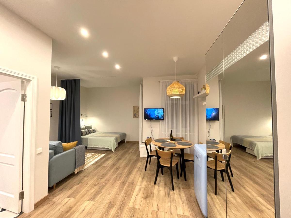 Cozy Home Jekaba Apartment, Old Town, Self Check-In Riga Esterno foto